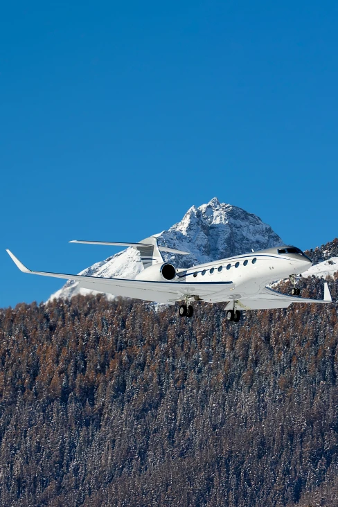 Private Aircraft Charter Across Canada