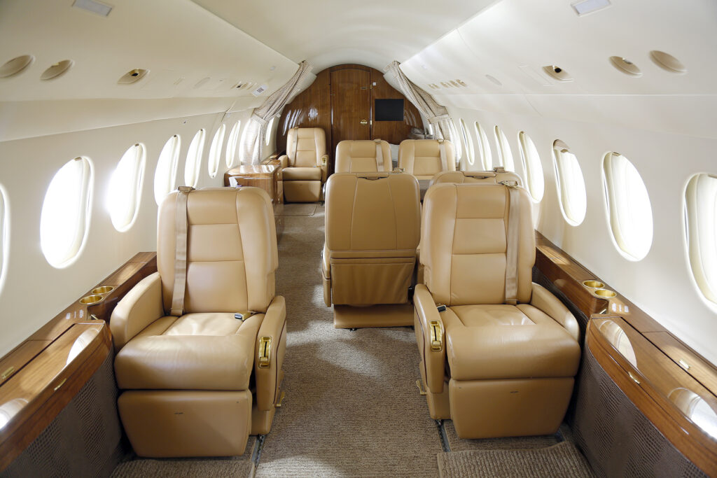 Falcon 7X Interior